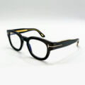Monture optique Tom Ford noire avec détail T doré à Bruxelles