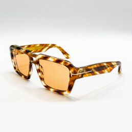 Lunettes de soleil Tom Ford écaille à verres ambrés à Bruxelles