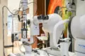 Poste d'examen de la vue chez Churchill Optique &agrave; Uccle